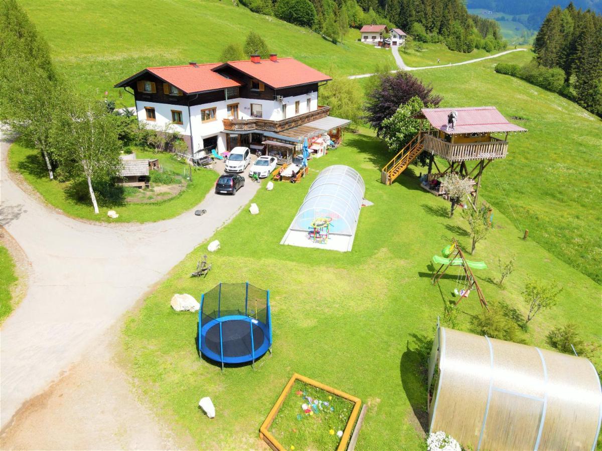 Schoene Ferienwohnung Im Naturpark Grebenzen Sankt Lambrecht Luaran gambar